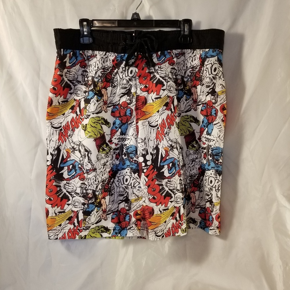 Marvel Avengers Mens Board Shorts XL Extra Large - Picture 1 of 7